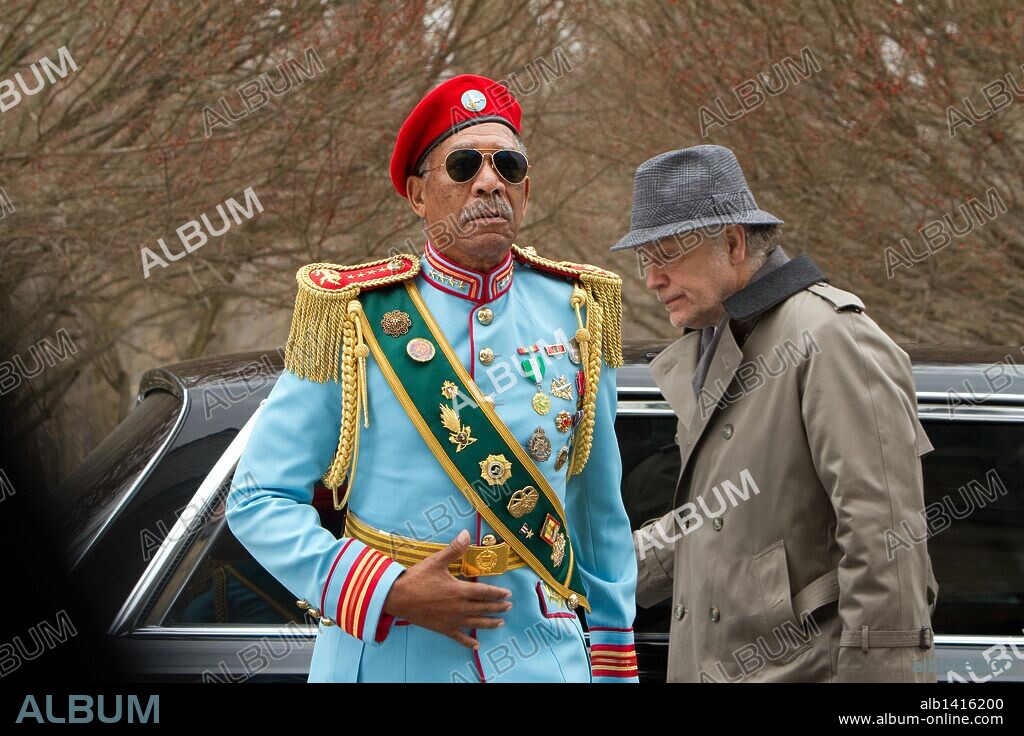 JOHN MALKOVICH und MORGAN FREEMAN in R.E.D.: ÄLTER. HÄRTER. BESSER., 2010 (RED), unter der Regie von ROBERT SCHWENTKE. Copyright SUMMIT ENTERTAINMENT.