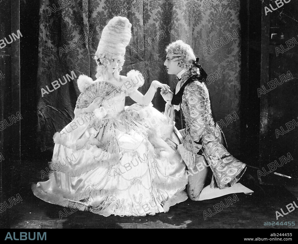 LILLIAN GISH en LAS DOS HUÉRFANAS, 1921 (ORPHANS OF THE STORM), dirigida por D. W. GRIFFITH. Copyright D.W. GRIFFITH PRODUCTIONS.