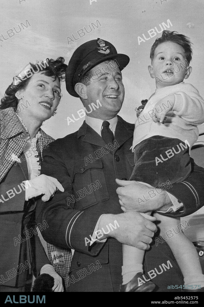 "Bill" Scott with his wife, Bea, and son, Peter, aged three. August 22, 1953.