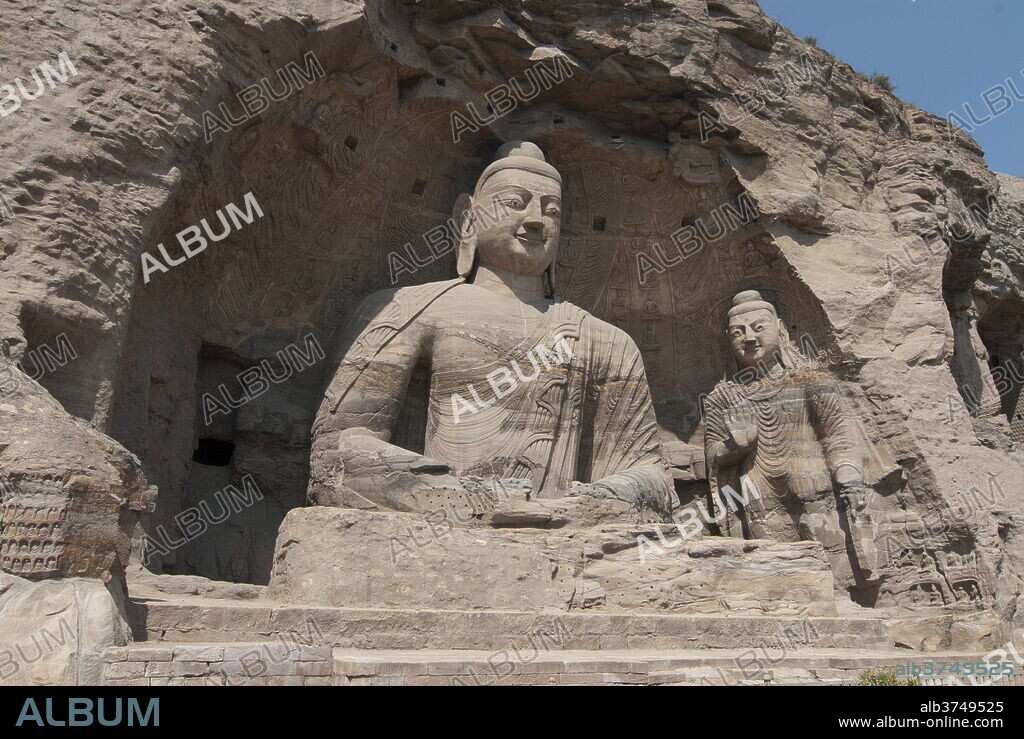 Giant Buddhas at the Yungang Grottoes, ancient Buddhist temple grottoes near the city of Datong, UNESCO World Heritage Site, Shanxi, China, Asia.