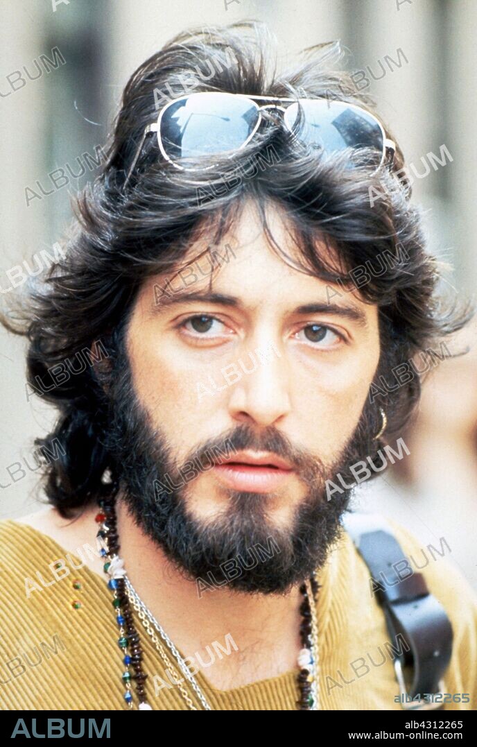 AL PACINO in SERPICO, 1973, directed by SIDNEY LUMET. Copyright PARAMOUNT PICTURES.