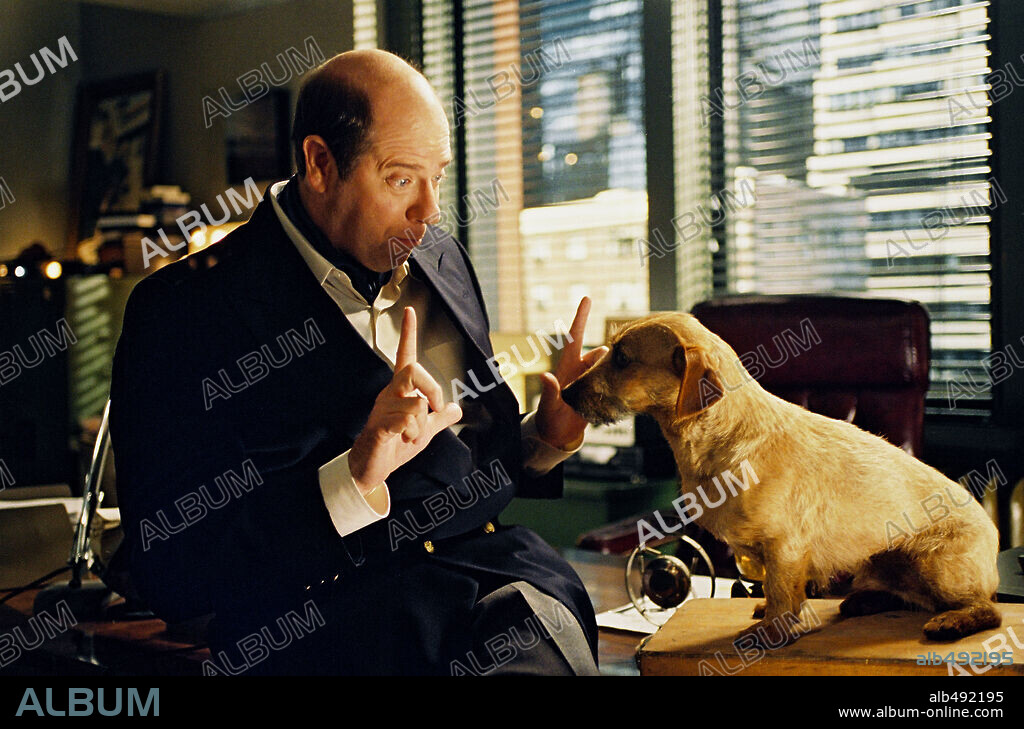 STEPHEN TOBOLOWSKY en GARFIELD. LA PELICULA, 2004 (GARFIELD: THE MOVIE), dirigida por PETER HEWITT. Copyright TM 20 TH CENTURY FOX.