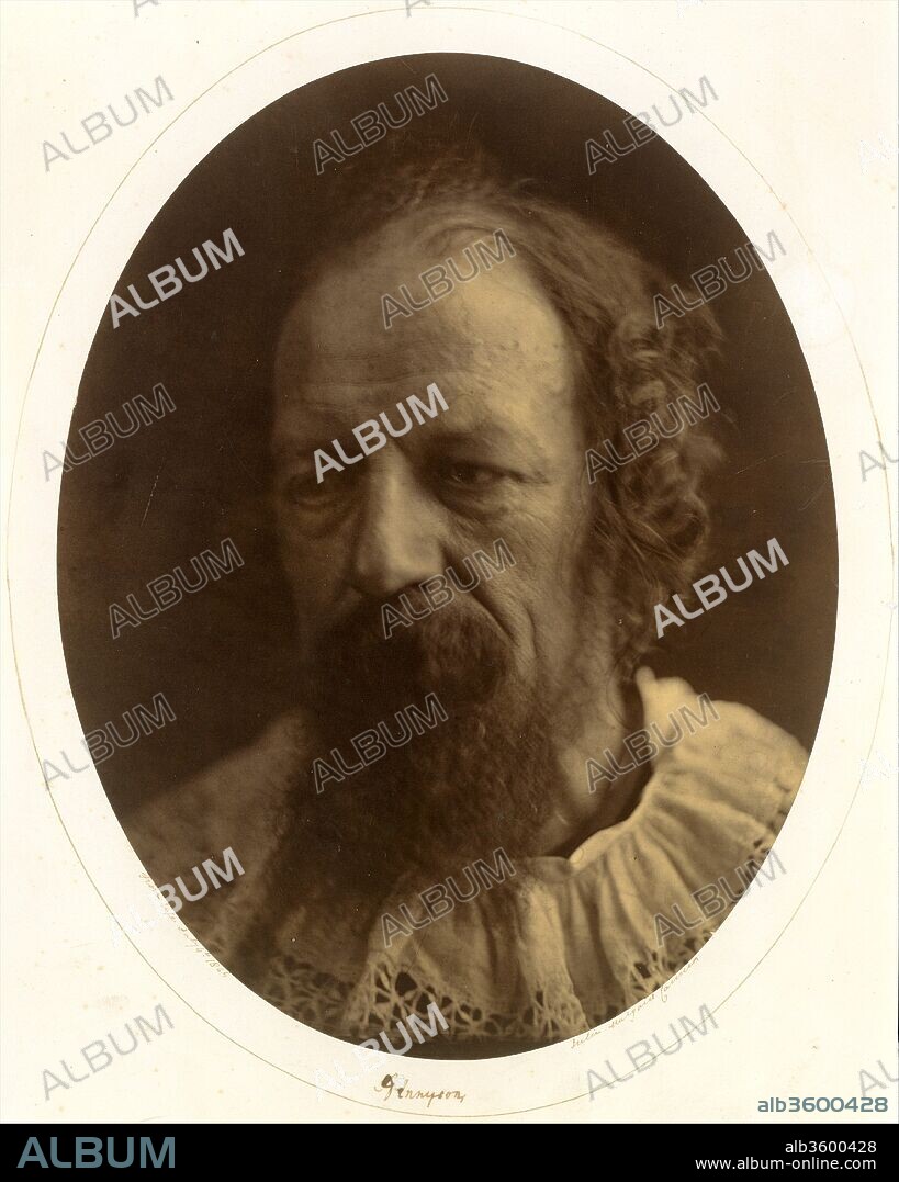 JULIA MARGARET CAMERON. Alfred, lord tennyson Album alb3600428