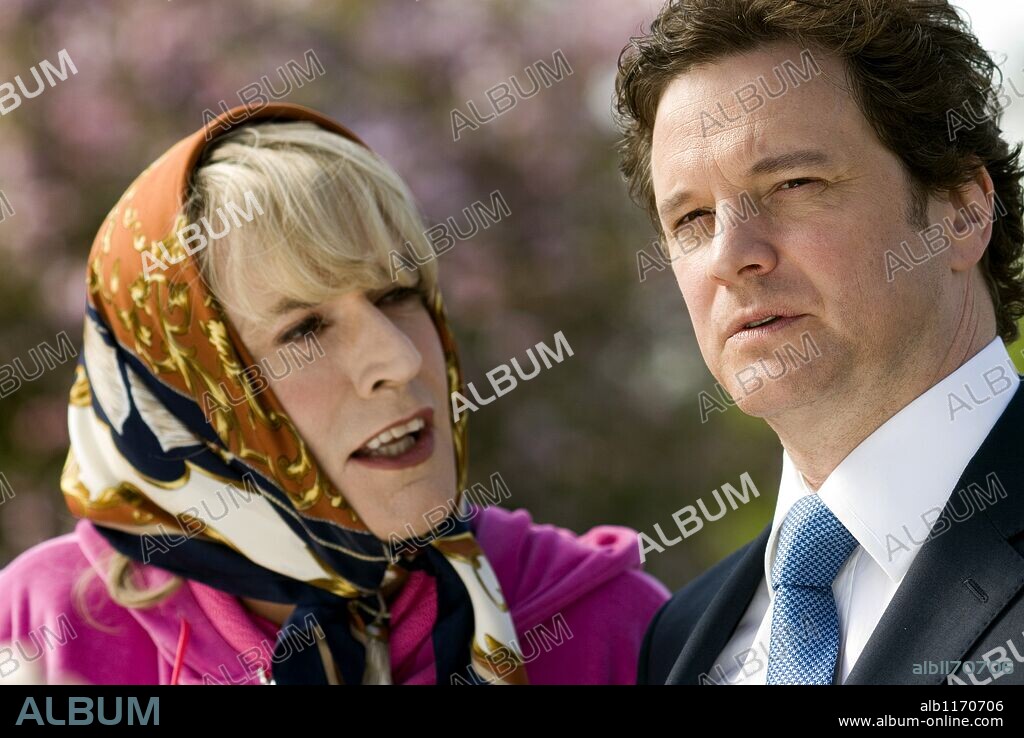 COLIN FIRTH y RUPERT EVERETT en SUPERCAÑERAS: EL INTERNADO PUEDE SER UNA FIESTA, 2007 (ST. TRINIAN'S), dirigida por BARNABY THOMPSON y OLIVER PARKER. Copyright Ealing Studios/ Fragile films.