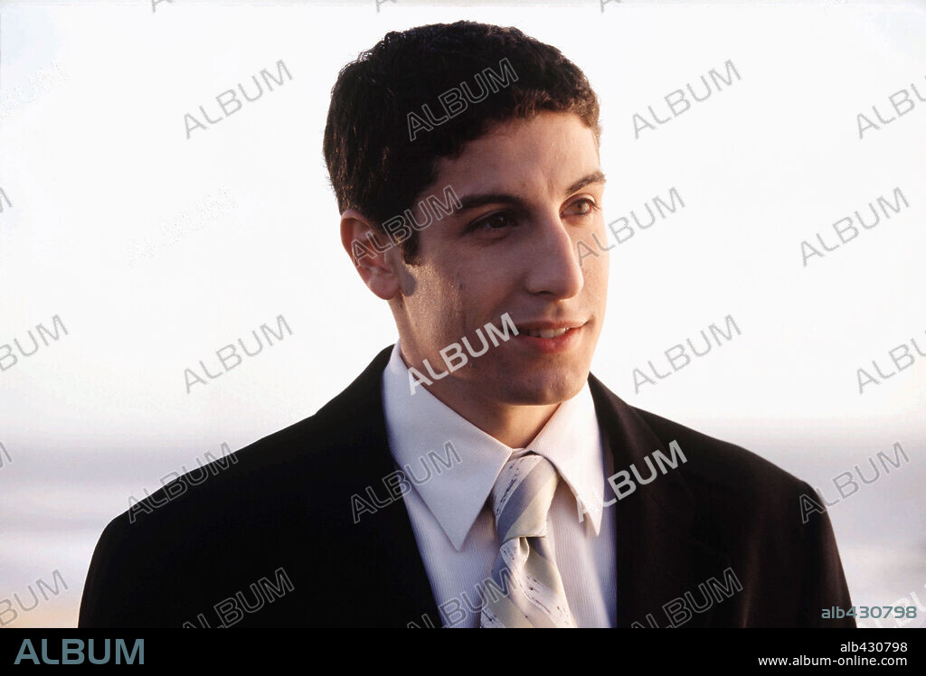 JASON BIGGS in AMERICAN WEDDING, 2003, directed by JESSE DYLAN. Copyright UNIVERSAL STUDIOS.