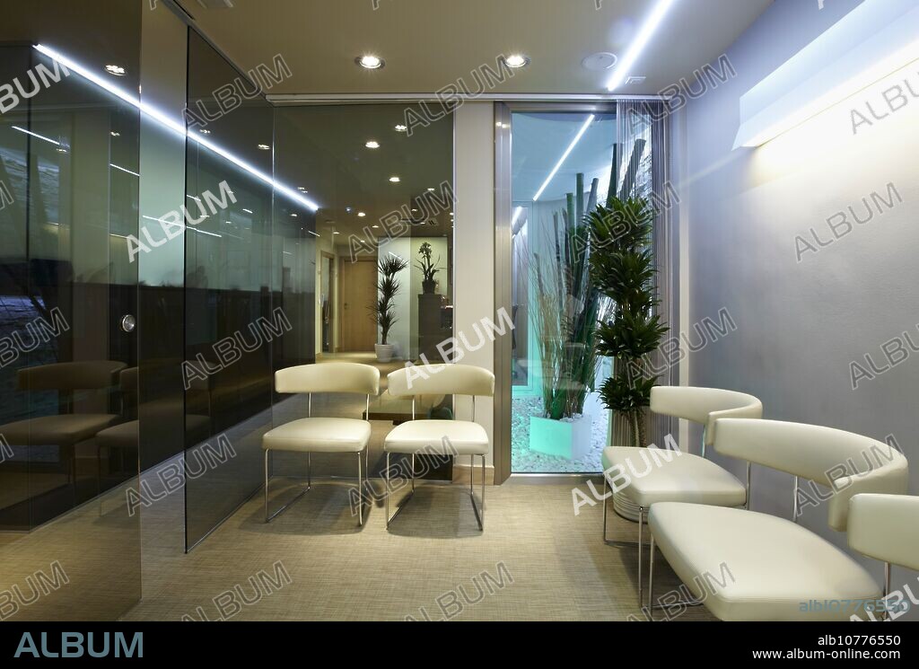 Waiting room, dental clinic, Eibar, Gipuzkoa, Euskadi, Spain.