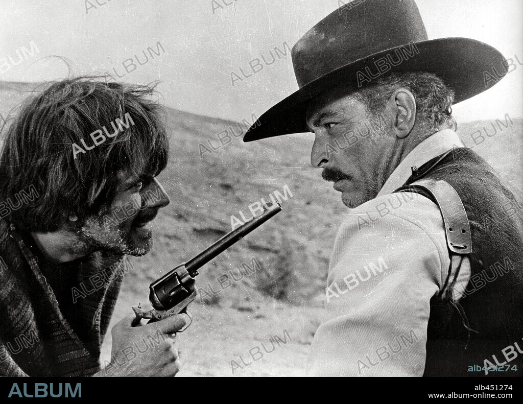 LEE VAN CLEEF und TOMAS MILIAN in LA RESA DEI CONTI, 1966, unter der Regie von SERGIO SOLLIMA. Copyright PRODUZIONI EUROPEE ASSOCIATI.