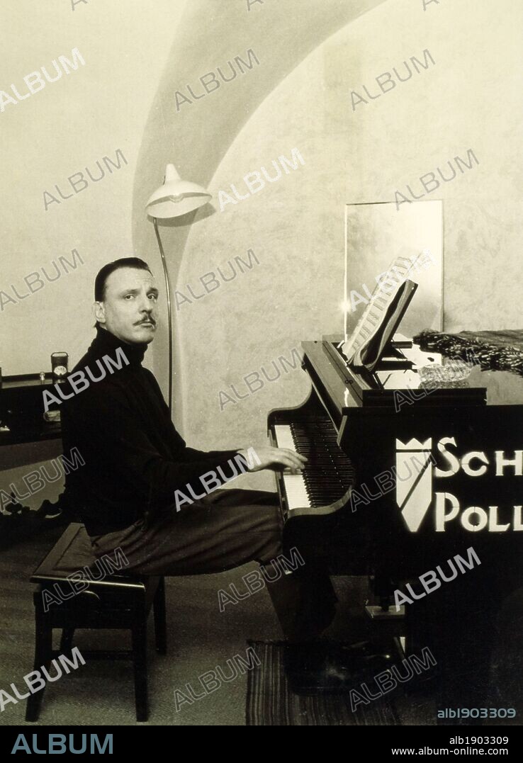Arturo Benedetti Michelangeli (1920-1995). Pianista italiano.