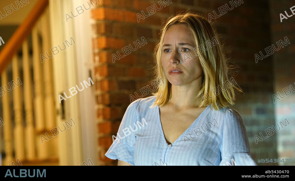 SARAH GOLDBERG in THE NIGHT HOUSE, 2020, directed by DAVID BRUCKNER. Copyright Phantom Four Films.