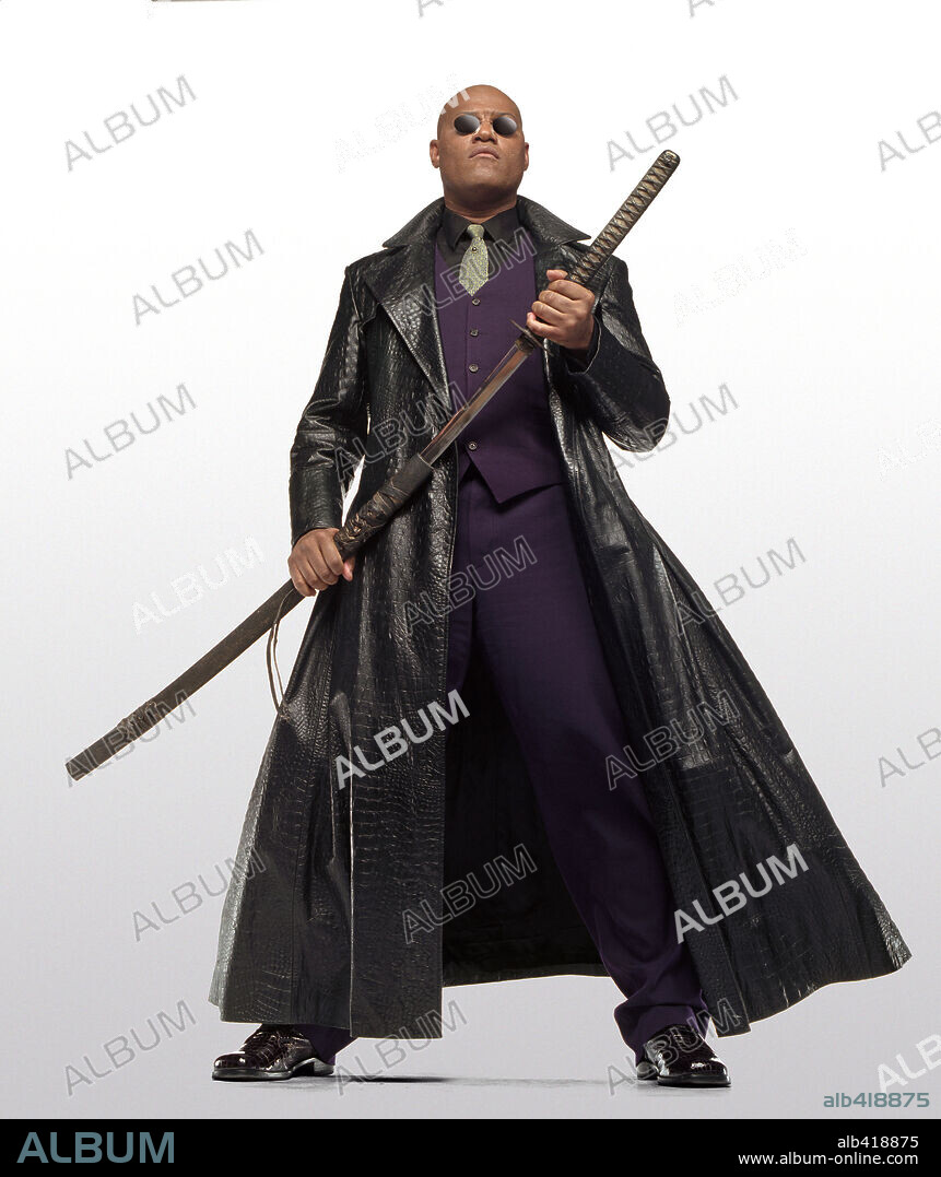 LAURENCE FISHBURNE en THE MATRIX RELOADED, 2003, dirigida por ANDY WACHOWSKI y LARRY WACHOWSKI. Copyright WARNER BROS. PICTURES.