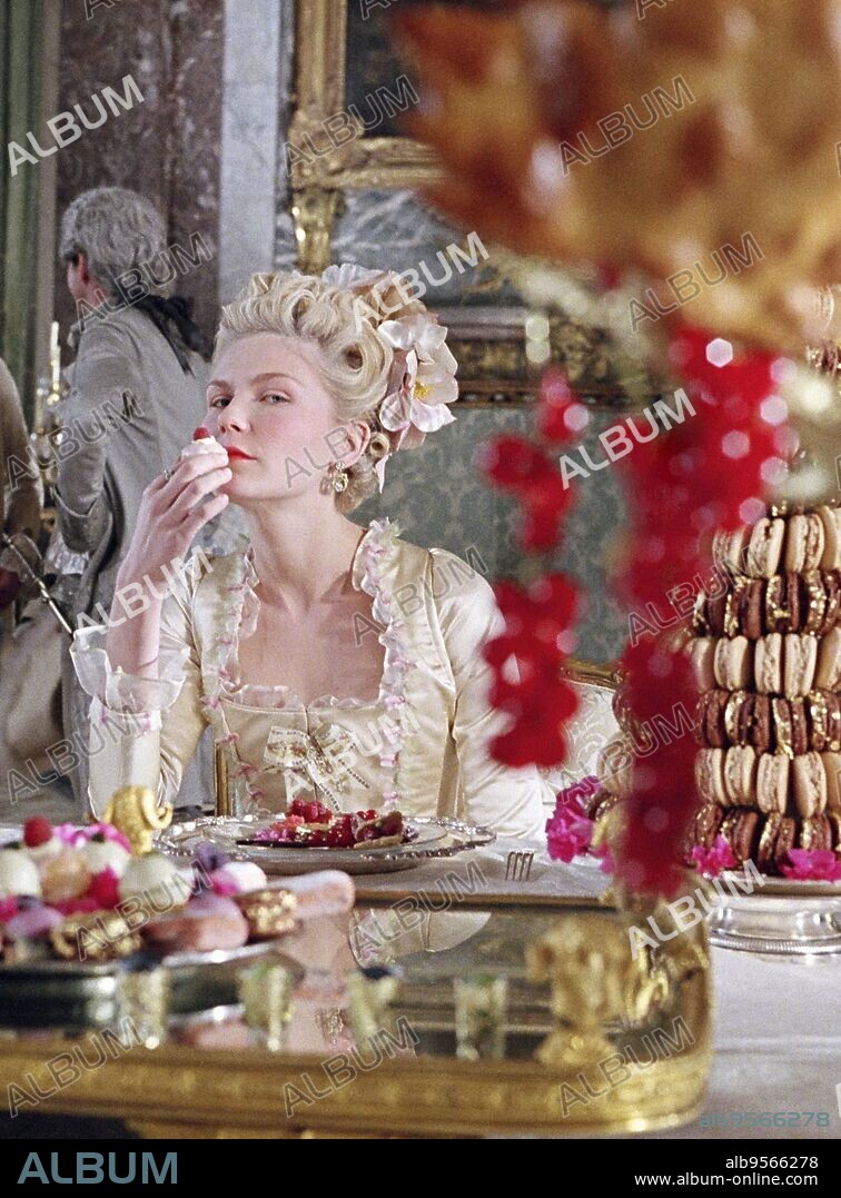 KIRSTEN DUNST dans MARIE ANTOINETTE, 2006, réalisé par SOFIA COPPOLA. Copyright COLUMBIA PICTURES CORPORATION/AMERICAN ZOETROPE.