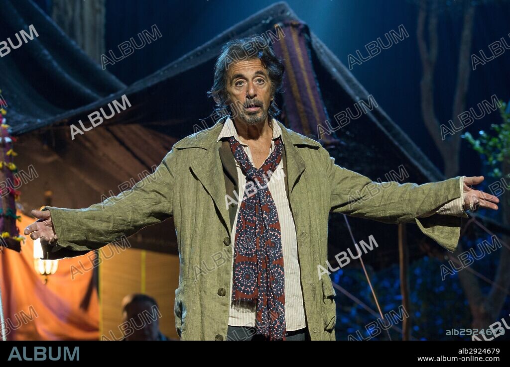 AL PACINO en LA SOMBRA DEL ACTOR, 2014 (THE HUMBLING), dirigida por BARRY LEVINSON. Copyright AMBI PICTURES/HAMMERTON PRODUCTIONS.