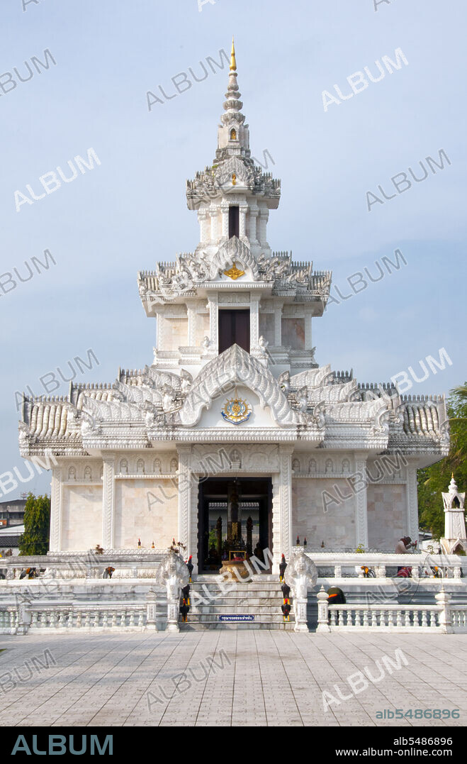 Lak Muang (Lak Mueang) are City pillars found in most cities of Thailand. Usually housed in a shrine which is also believed to house Chao Pho Lak Mueang, the city spirit deity; it is held in high esteem by citizens. It was probably King Buddha Yodfa Chulaloke (Rama I), who erected the first city pillar on April 21, 1782, when he moved his capital from Thonburi to Bangkok. The shrine was actually the first building of his new capital, the Palace and other buildings were created later. Nakhon Si Thammarat was the administrative center of southern Thailand during most of its history. Originally a coastal city, silting moved the coastline away from the city. It is one of the oldest towns in Thailand and most historians recognize the Tambralinga kingdom of Chinese records as a precursor of Nakhon Si Thammarat. With the fall of the Siamese capital of Ayutthaya in 1767 it regained independence, but returned to its allegiance on the founding of Bangkok. In the 17th century British, Portuguese and Dutch merchants set up factories here and carried on an extensive trade.