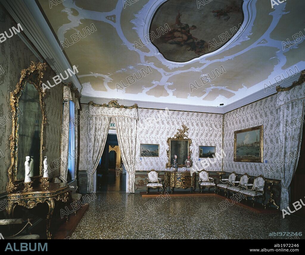 Green Lacquer Room and Calbo Crotta living room, Ca' Rezzonico (now Museum of 18th-century Venice), Venice. Italy, 18th century.
