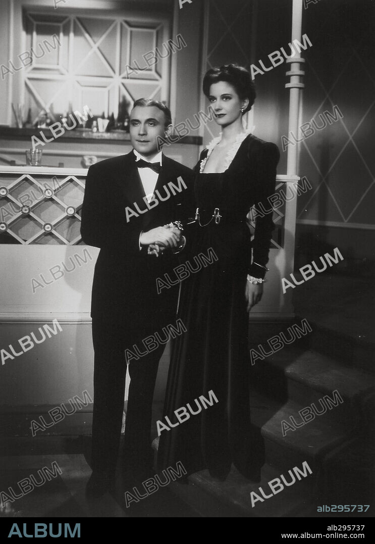 CONCHITA MONTES and GUILLERMO MARIN in LA VIDA EN UN HILO, 1945, directed by EDGAR NEVILLE.