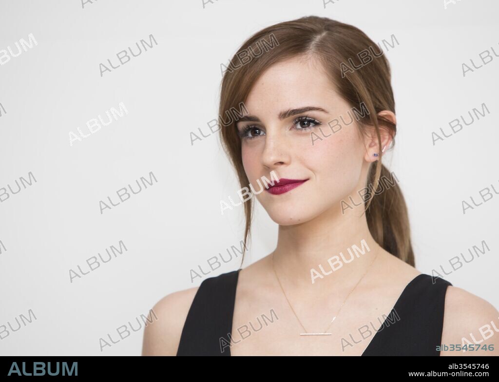 EMMA WATSON. March 24, 2014 - Hollywood, California, U.S. - BEVERLY HILLS, CA - MARCH 24: Portraits of Emma Watson promoting ''Noah'' at the Four Seasons Hotel on March 24, 2014 in Beverly Hills, California. Photo Credit: (Credit Image: © Armando Gallo via ZUMA Studio). 24/03/2014
