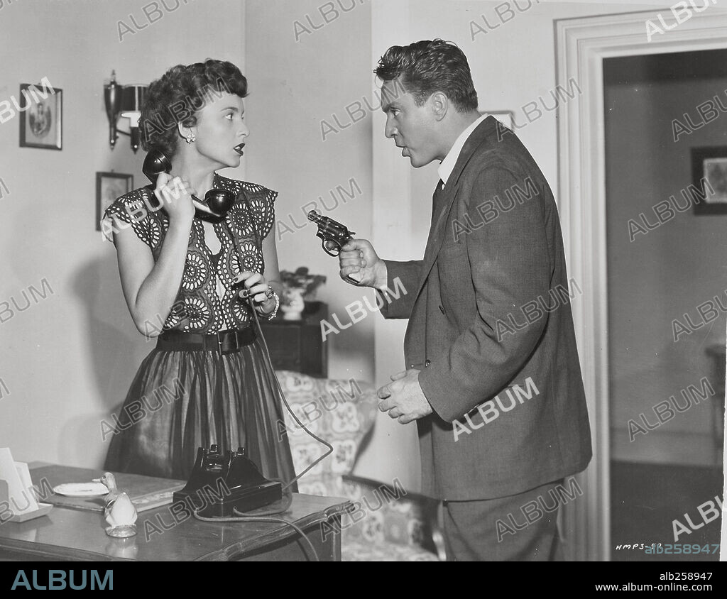 BEVERLY CAMPBELL and EDMOND O'BRIEN in D. O. A., 1950, directed by RUDOLPH MATE. Copyright UNITED ARTISTS.