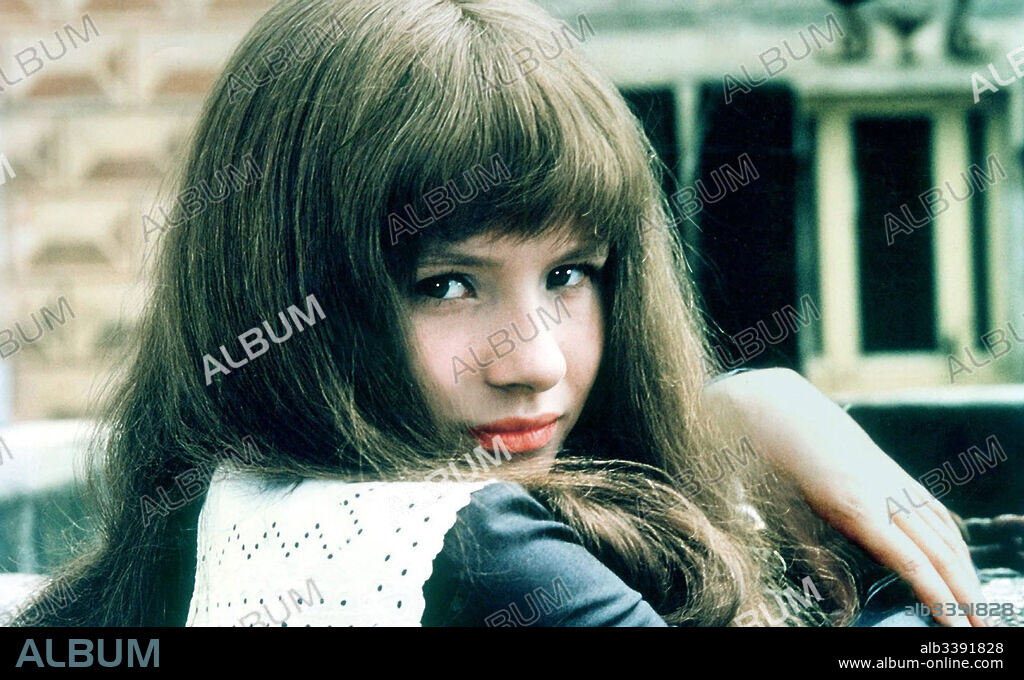 JAROSLAVA SCHALLEROVA en VALERIA Y SU SEMANA DE LAS MARAVILLAS, 1970 (VALERIE A TYDEN DIVU), dirigida por JAROMIL JIRES. Copyright FILMOVE STUDIO BARRANDOV.