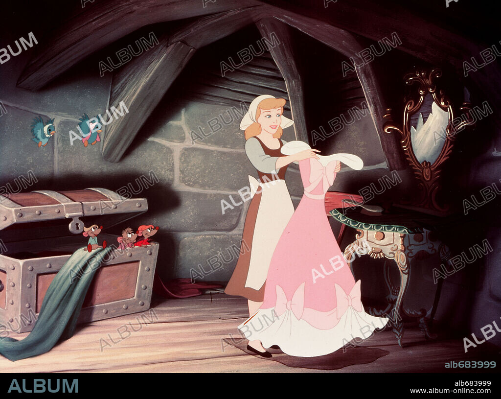 CINDERELLA, 1950, directed by CLYDE GERONIMI, HAMILTON LUSKE and WILFRED JACKSON. Copyright WALT DISNEY PRODUCTIONS.