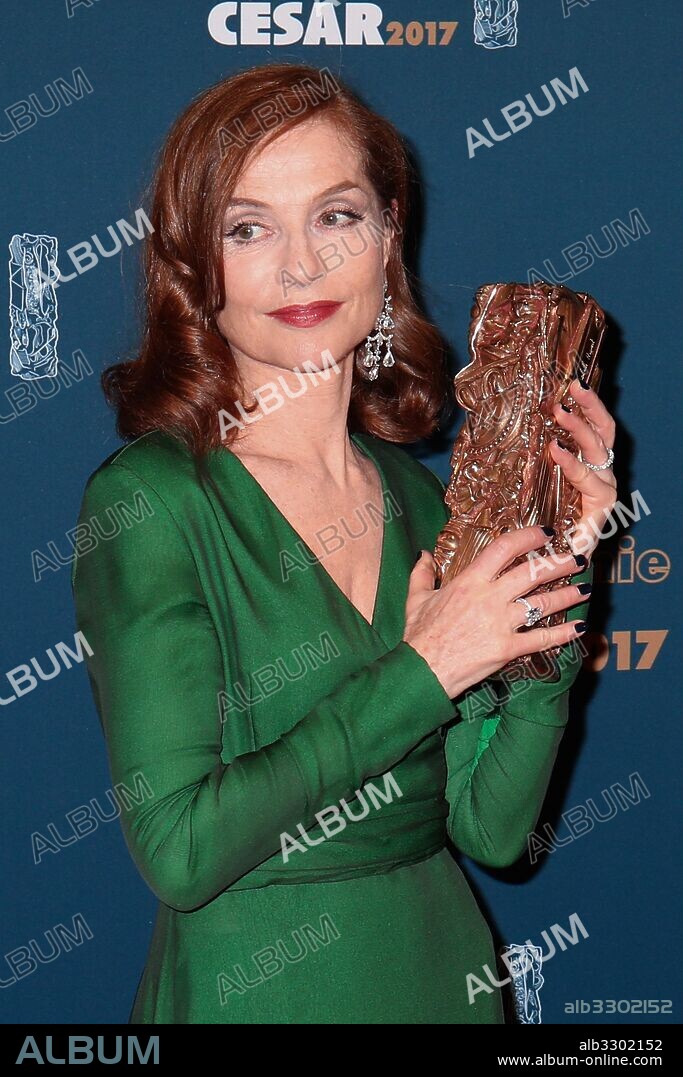 February 27, 2017 - Paris, France - ISABELLE HUPPERT, CESAR DE LA MEILLEURE ACTRICE POUR LE FILM ''ELLE'' - 42EME CEREMONIE DES CESAR LE 24 FEVRIER 2017 A LA SALLE PLEYEL. 27/02/2017