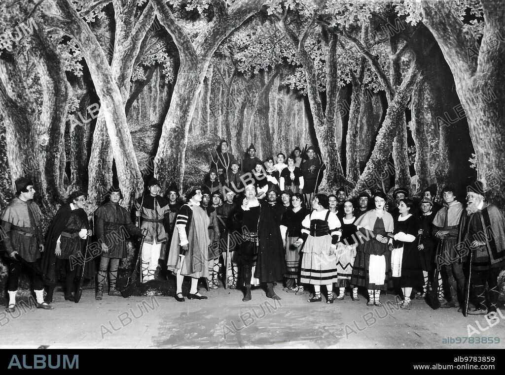 Octubre 1926. Barcelona. En el teatro Novedades.
Una escena del tercer acto del Drama, de Guimera y Luis Via "per Dret Divi".
