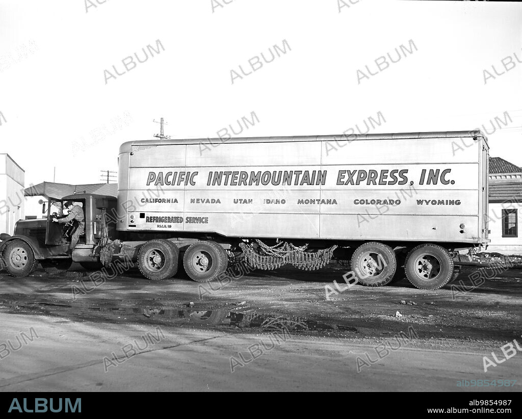 Interstate trailer truck, Elko, Nevada, USA, Arthur Rothstein, U.S. Farm Security Administration, March 1940.