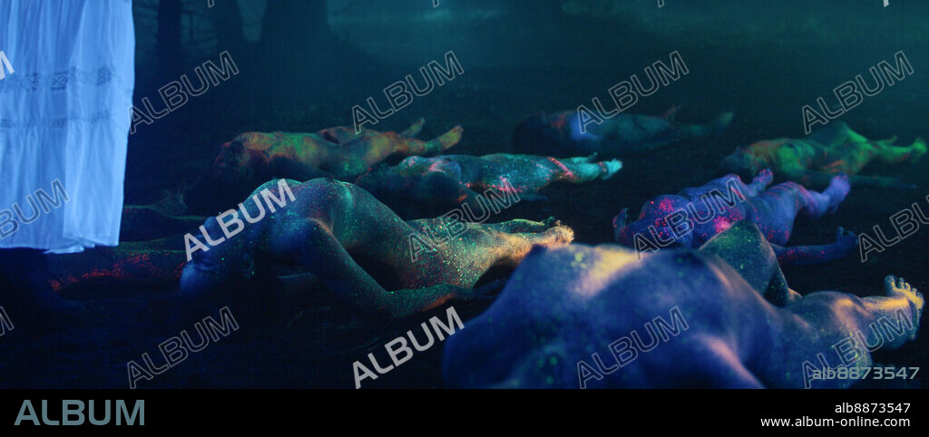 NIGHTSIREN, 2022 (SVETLONOC), dirigida por TEREZA NVOTOVA. Copyright BFILM / Moloko Film.