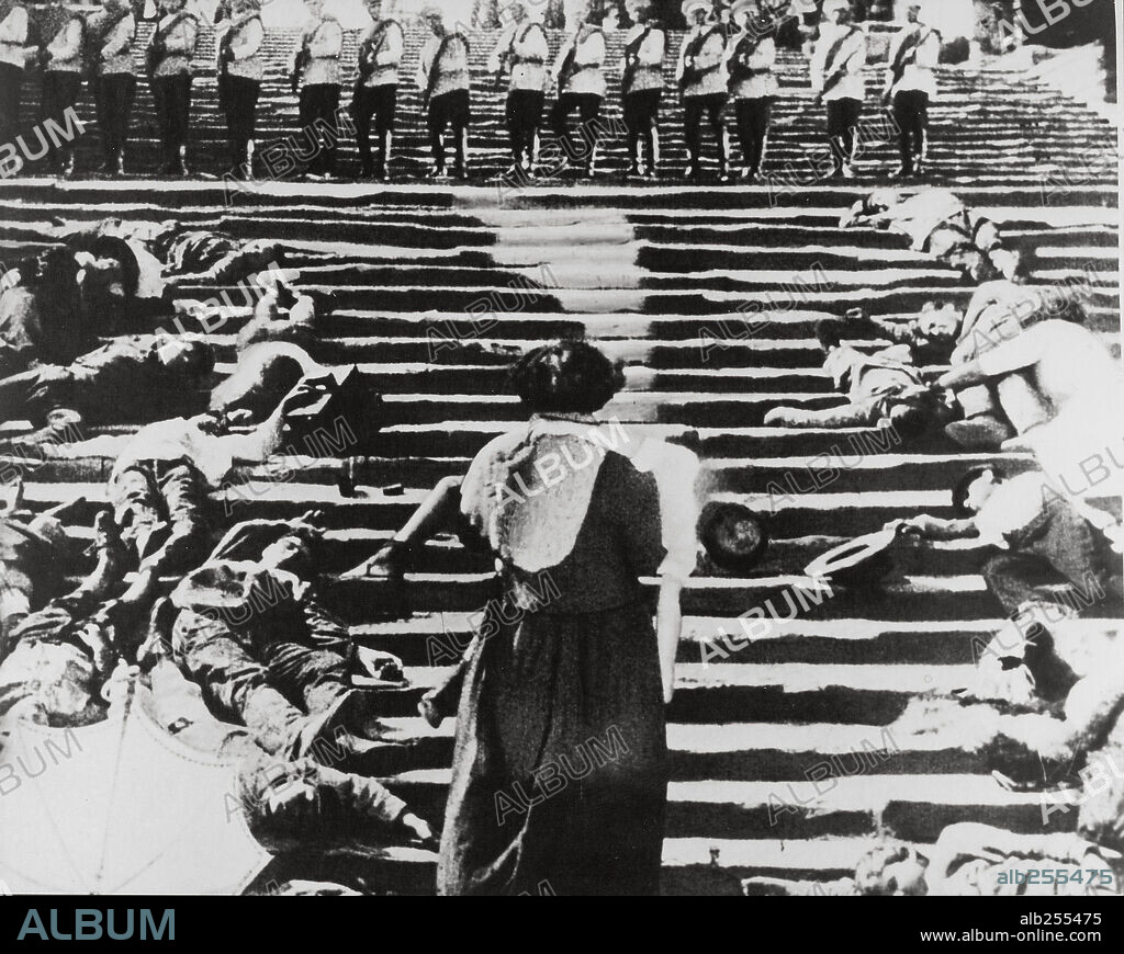 EL ACORAZADO POTEMKIN, 1925 (BRONENOSETS POTYOMKIN), dirigida por SERGEI M. EISENSTEIN. Copyright GOSKINO.
