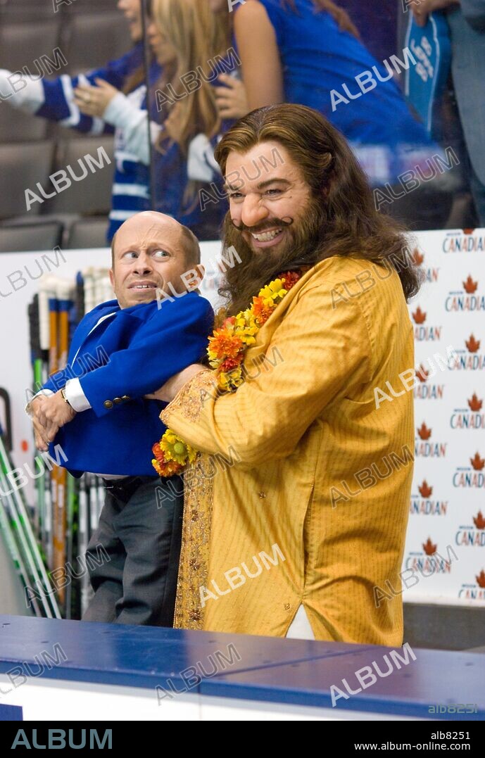 MIKE MYERS und VERNE TROYER in THE LOVE GURU, 2008, unter der Regie von MARCO SCHNABEL. Copyright PARAMOUNT PICTURES / KRAYCHYK, GEORGE.