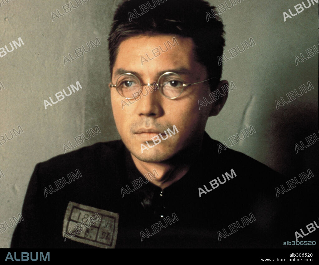 JOHN LONE en EL ÚLTIMO EMPERADOR, 1987 (THE LAST EMPEROR), dirigida por BERNARDO BERTOLUCCI. Copyright COLUMBIA PICTURES.