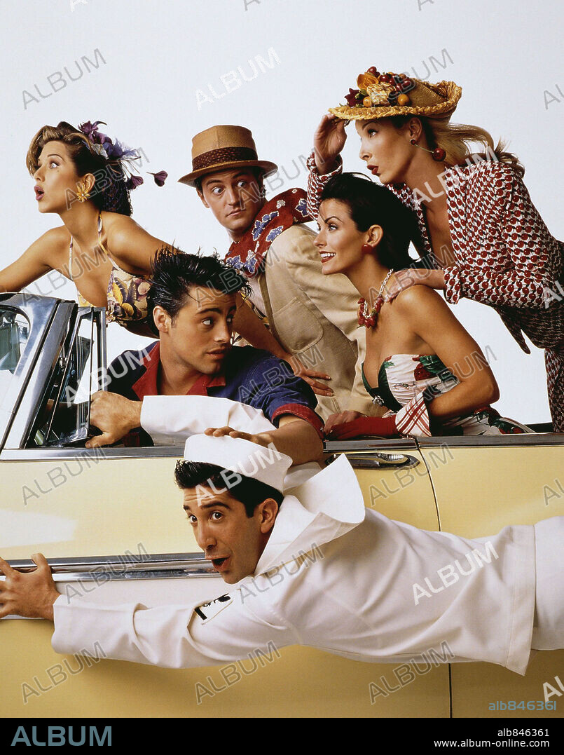COURTENEY COX, DAVID SCHWIMMER, JENNIFER ANISTON, LISA KUDROW, MATT LEBLANC and MATTHEW PERRY in FRIENDS, 1994, directed by GAIL MANCUSO, GARY HALVORSON, JAMES BURROWS, MICHAEL LEMBECK and PETER BONERZ. Copyright WARNER BROS TV.