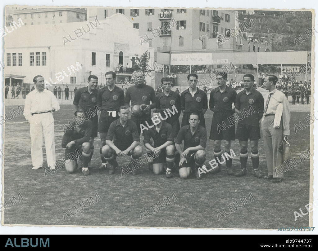Génova (Italia), 27/05/1934. Copa Mundial de Fútbol de 1934. Partido disputado en entre las selecciones de Brasil y España. En la imagen, la alineación española antes del encuentro: Ricardo Zamora, Ciriaco, Quincoces, Cilaurren, Muguerza, Marculeta, Lafuente, Iraragorri, Isidro langara, Gorostiza.