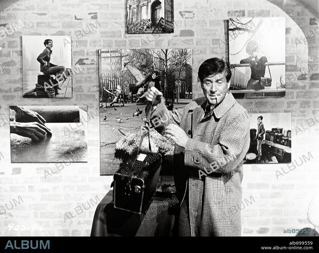 EFREM ZIMBALIST JR. en SOLA EN LA OSCURIDAD, 1967 (WAIT UNTIL DARK), dirigida por TERENCE YOUNG. Copyright WARNER BROTHERS.