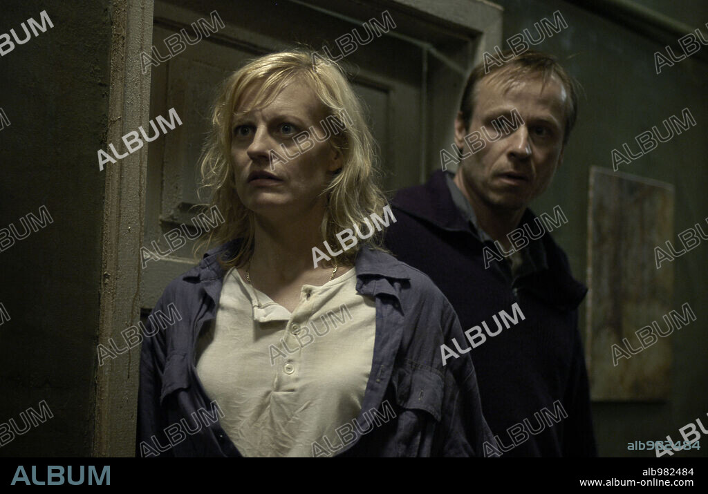 ANASTASIA HILLE et KAREL RODEN dans THE ABANDONED, 2006, réalisé par NACHO CERDA. Copyright CASTELAO PRODUCCIONES, S.A./FILMAX.