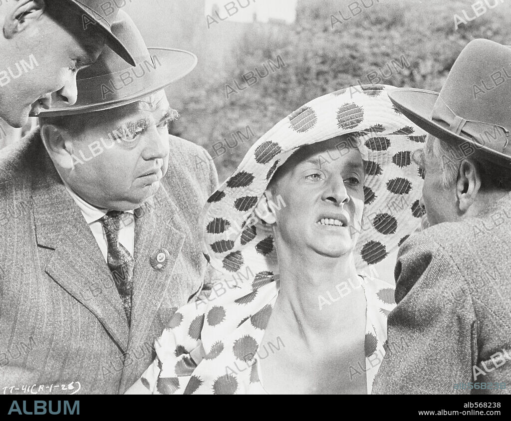 LEON ASKIN in ONE, TWO, THREE, 1961, directed by BILLY WILDER. Copyright MIRISCH/UNITED ARTISTS.