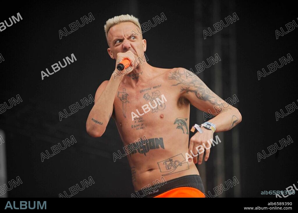 Die Antwoord - die suedafrikanische Hip-Hop-Band live beim Hurricane Festival 2012: Rock-und Alternative Open Air Festival in Scheessel auf dem Eichenring vom 22.-24.06.2012. |||KEINE PERSOENLICHKE.