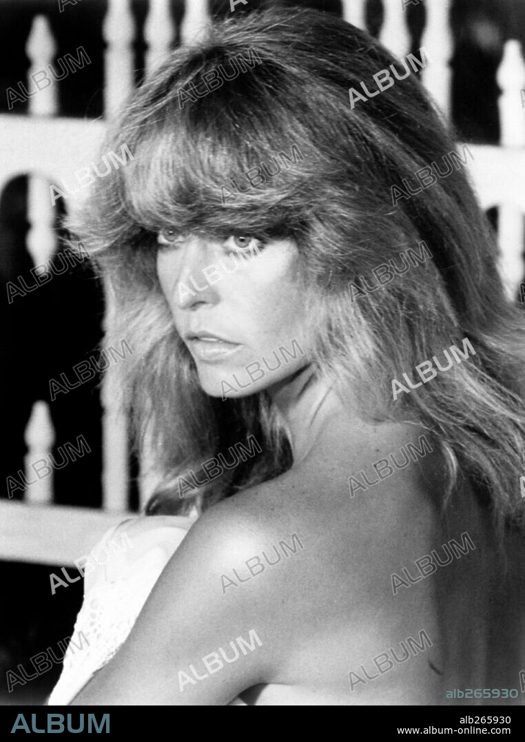 FARRAH FAWCETT in SUNBURN, 1979, directed by RICHARD C. SARAFIAN. Copyright PARAMOUNT PICTURES.