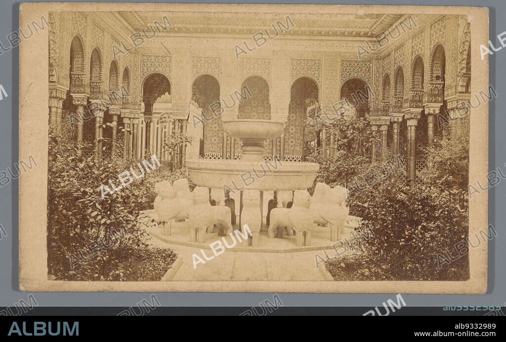 Alhambra Court at the Crystal Palace, London, Chrystal Palace, Alhambra (title on object), anonymous, London, 1855 - 1885, paper, cardboard, albumen print, height 62 mm × width 101 mm.