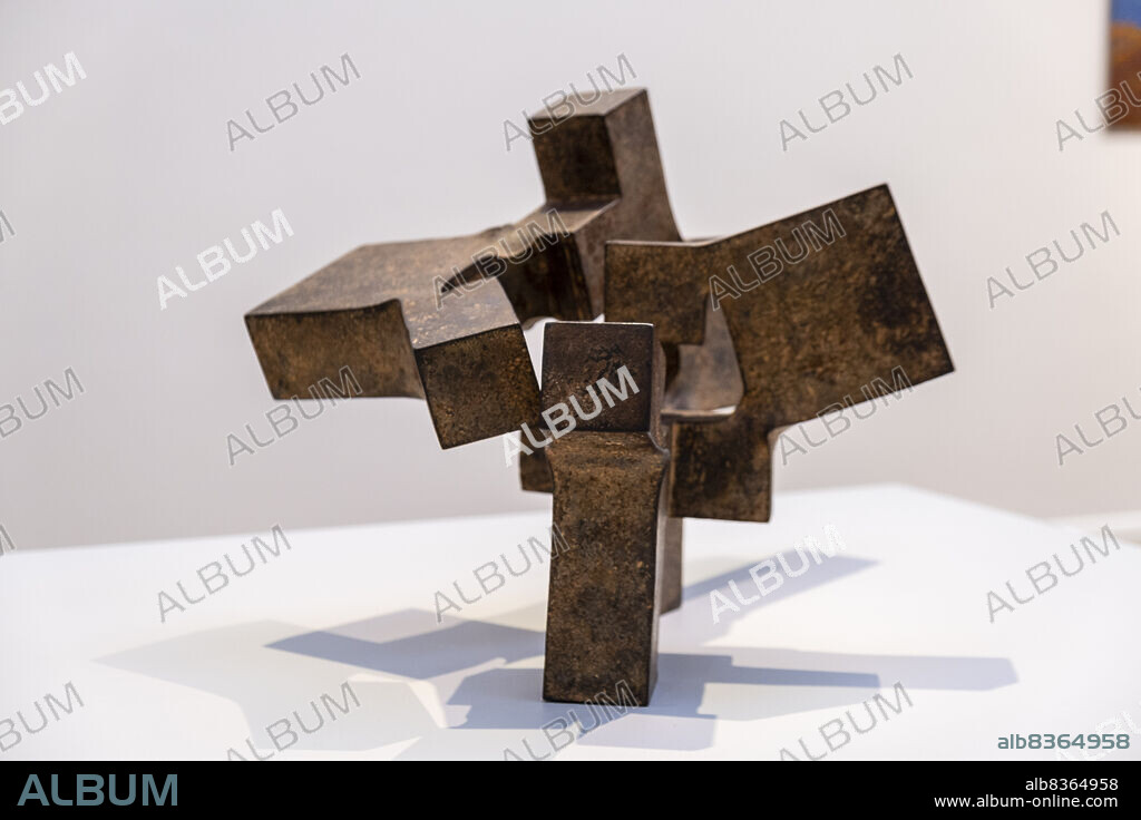 Alrededor del vacío I, 1964, Eduardo Chillida,Museo de Bellas Artes, Bilbao, Spain.
