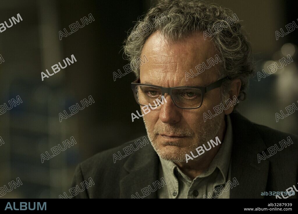 JOSE CORONADO in CONTRATIEMPO, 2016, directed by ORIOL PAULO. Copyright ATRESMEDIA/THINK STUDIO/NOSTROMO/COLOSE/HABITACION CERRADA.