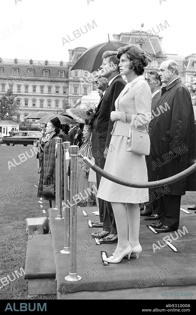 U.S. President, John Kennedy, JFK, Jean Kennedy Smith, King Mohammed Zahir Shah, of Afghanistan, Humaira Begum, Queen of Afghanistan, standing during Military Review, White House, Washington, D.C., USA, Warren K. Leffler, US News & World Report Magazine Collection, September 5, 1963.