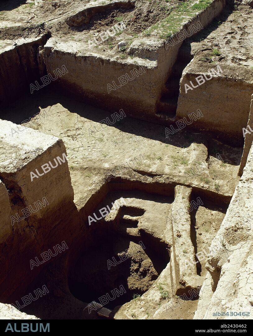 Mesopotamia. Bronze Age. Mari (modern Tell Hariri). Ancient Semitic city, on the right bank of the Euphrates river. It was founded about 2900 BC. Ruins. Syria. (Photo taken before the Syrian Civil War).