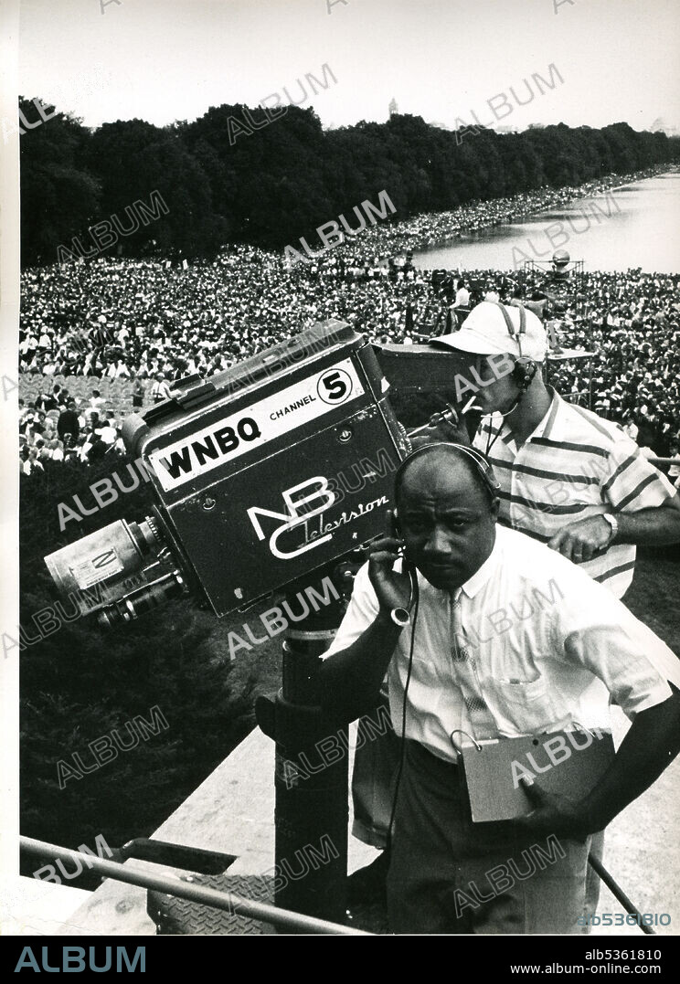 WNBQ-TV NBC, Channel 5 out of Chicago (1948-68) was the 'World's First All Color TV Station.' Changed to WMAQ in 1964. Camera crew at the March on Washington, 8/28/63 - Photo by Rowland Scherman/GG Vintage Images/UIG.