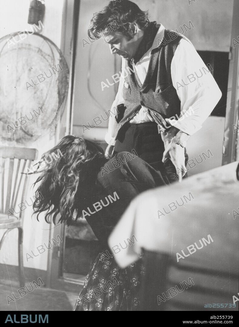 ANTONIO ESTEVE. ANTONIO GADES en EL AMOR BRUJO, 1967, dirigida por FRANCISCO ROVIRA BELETA. Copyright FILMS RB, S.A.