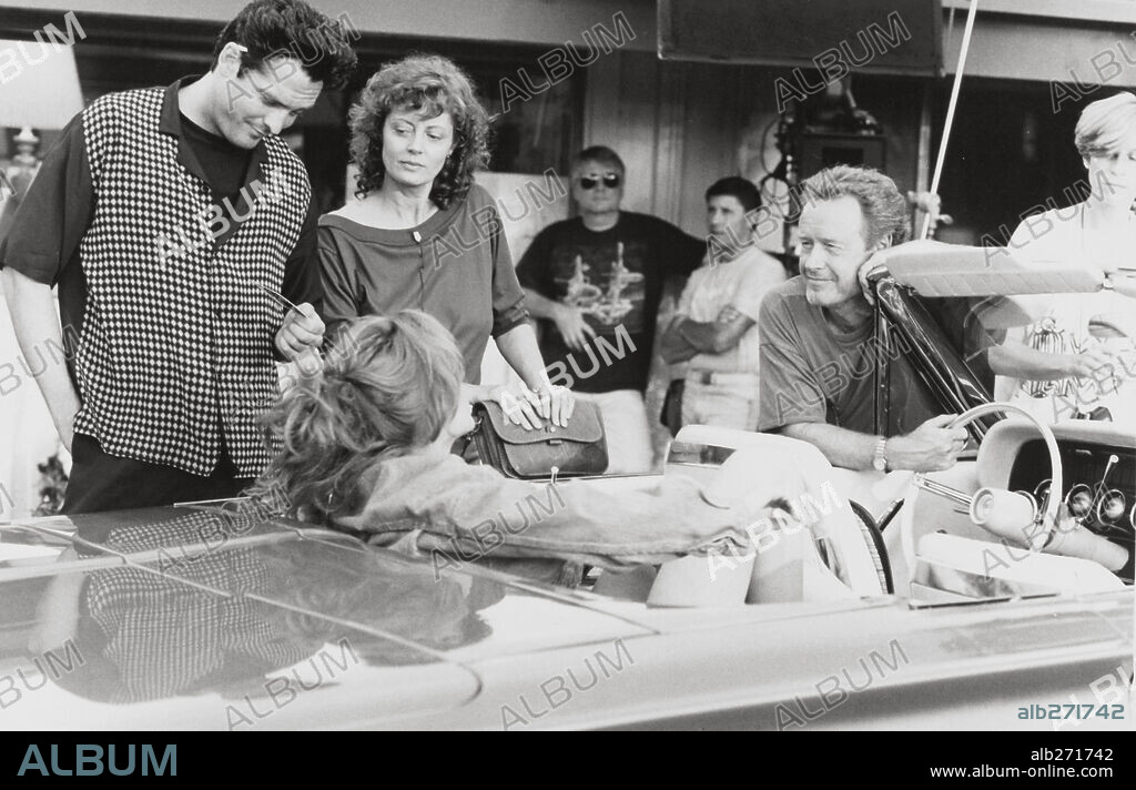 GEENA DAVIS, MICHAEL MADSEN, RIDLEY SCOTT und SUSAN SARANDON in THELMA & LOUISE, 1991, unter der Regie von RIDLEY SCOTT. Copyright M.G.M/PATHE.