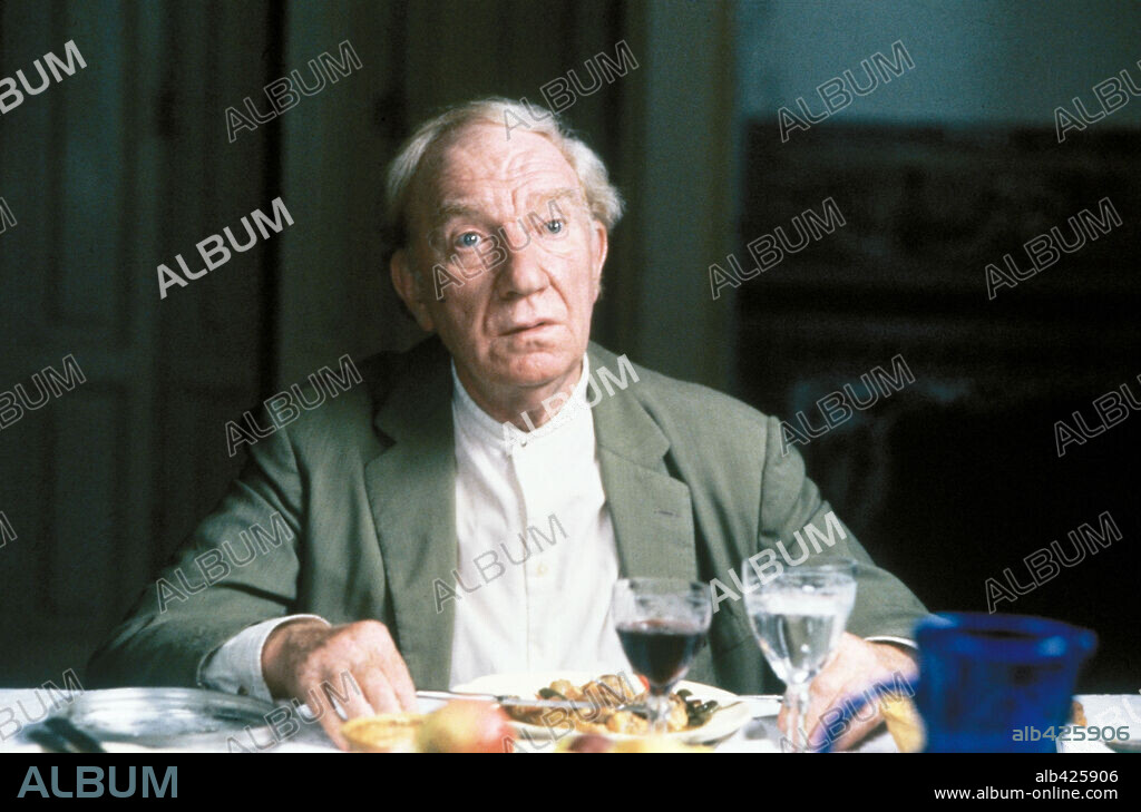 FERNANDO FERNAN GOMEZ en BELLE EPOQUE, 1992, dirigida por FERNANDO TRUEBA. Copyright FERNANDO TRUEBA P.C. S.A.