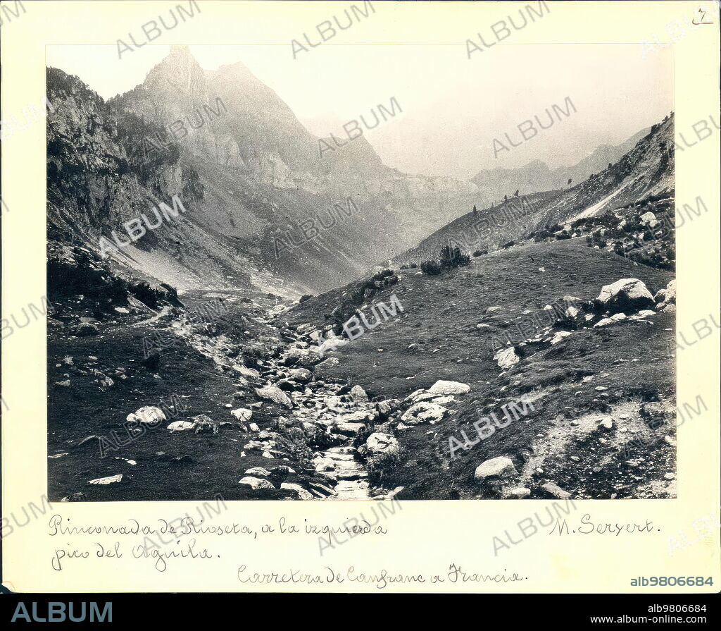 1940. Rinconada de Rioseta. On the left the beak of the eagle.