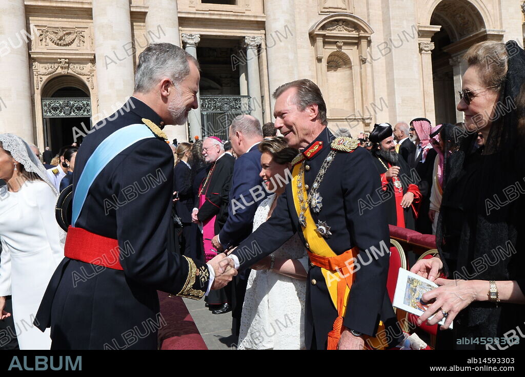 King Felipe VI of Spain, Queen Letizia of Spain, Henri, Grand Duke of Luxembourg, Maria Teresa, Grand Duchess of Luxembourg during the Inauguration Mass of Pope Leo XIV In St Peter's Square on May 18, 2025 in Vatican City, Vatican.
