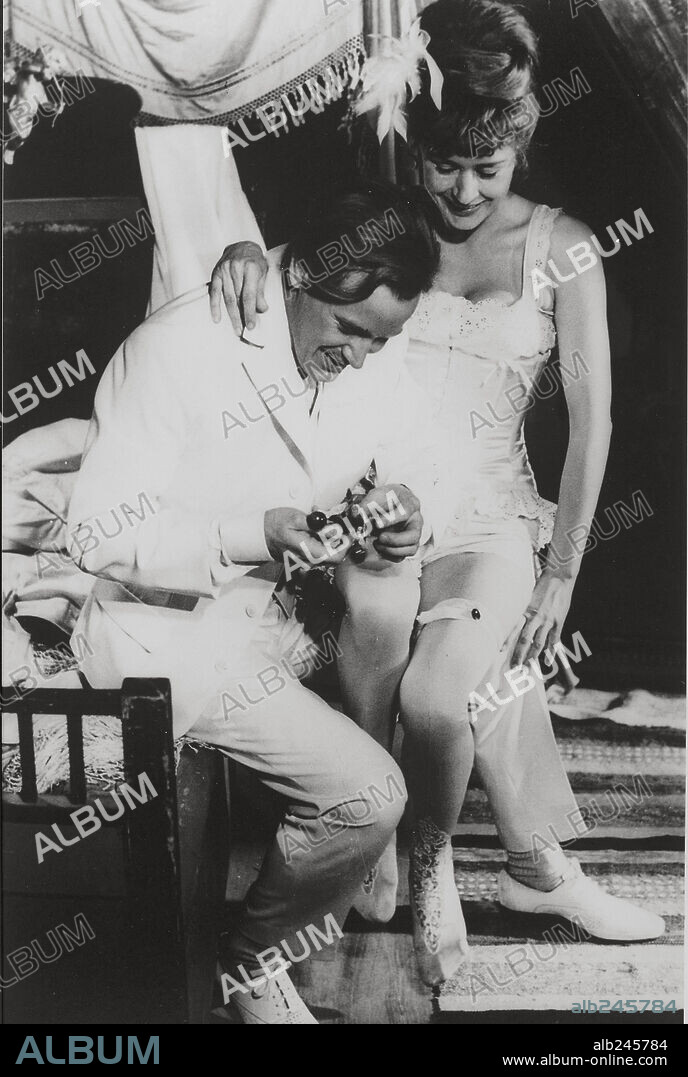 HARRIET ANDERSSON and JAN MALMSJO in LOVING COUPLES, 1964 (ALSKANDE PAR), directed by MAI ZETTERLING.