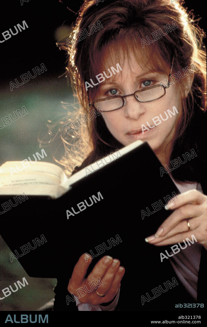 BARBRA STREISAND en EL AMOR TIENE DOS CARAS, 1996 (THE MIRROR HAS TWO FACES), dirigida por BARBRA STREISAND. Copyright COLUMBIA TRI STAR / JAMES, DAVID.